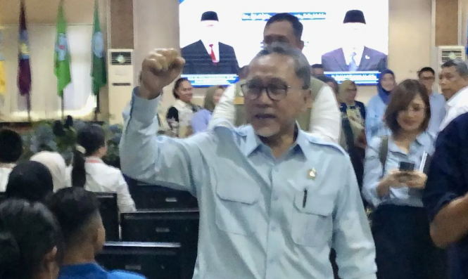 Zulhas Minta Mahasiswa Unpatti Berani Kritis, Kampus Didorong Jadi Tempat Lahirnya Solusi Persoalan Bangsa